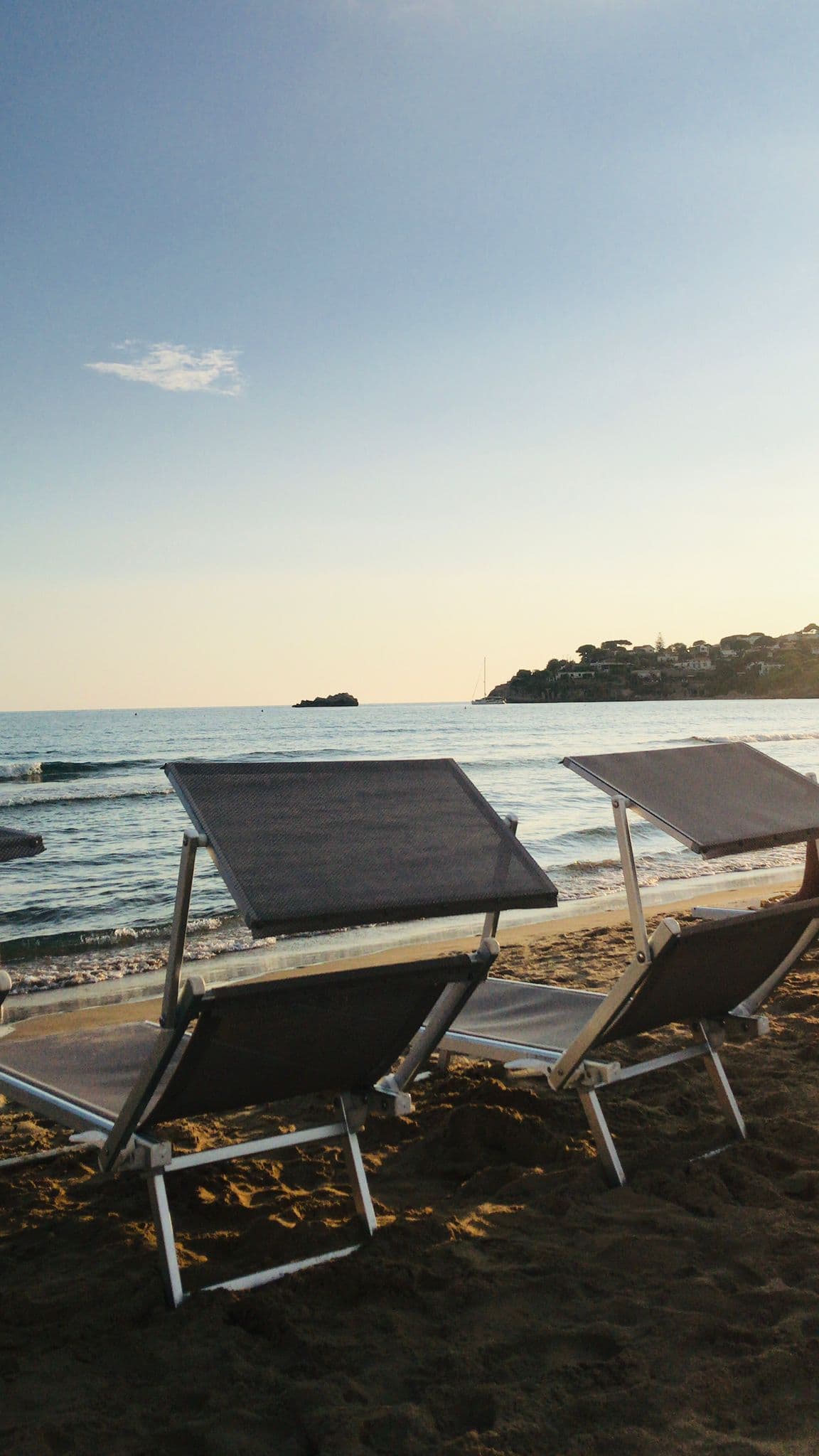 Lettini fronte mare a Caribe Beach